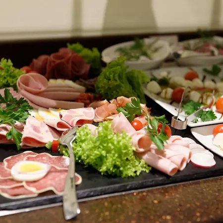 ツア マルツミューレ 3* ケルン