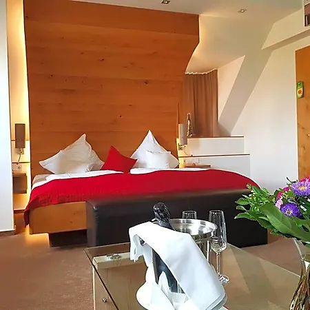 Zur Malzmuehle 3* Köln