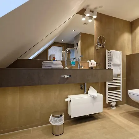 Hotel Zur Malzmuehle 3*