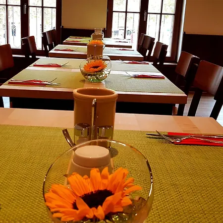 Hotel Zur Malzmuehle 3*