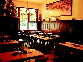 玛尔兹穆尔酒店 酒店